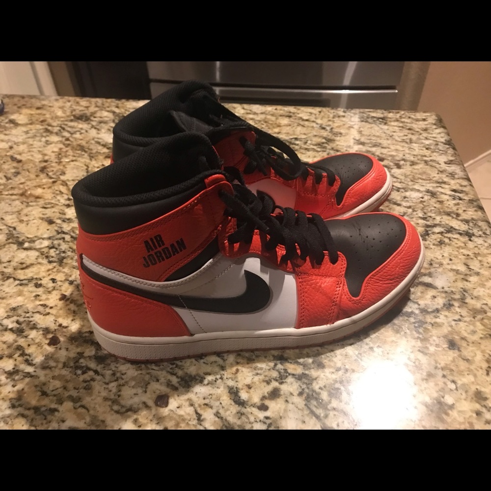 Air Jordan 1 Retro High Tops